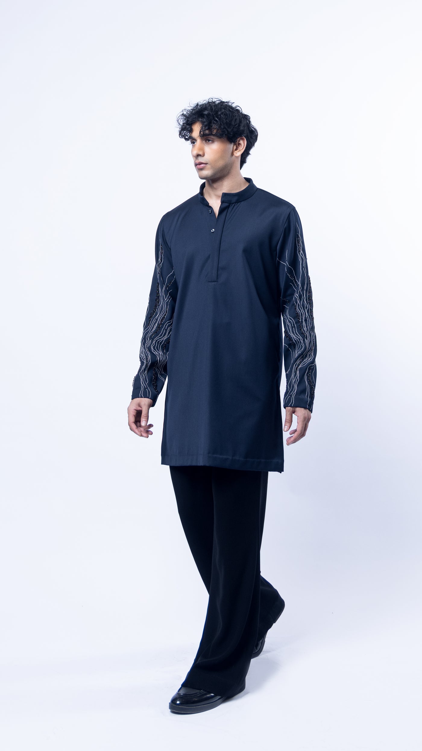 VEIN TRACE KURTA SET