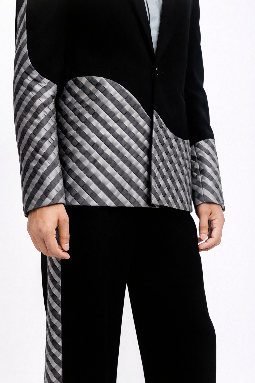 GRAPHITE SERENE BLAZER