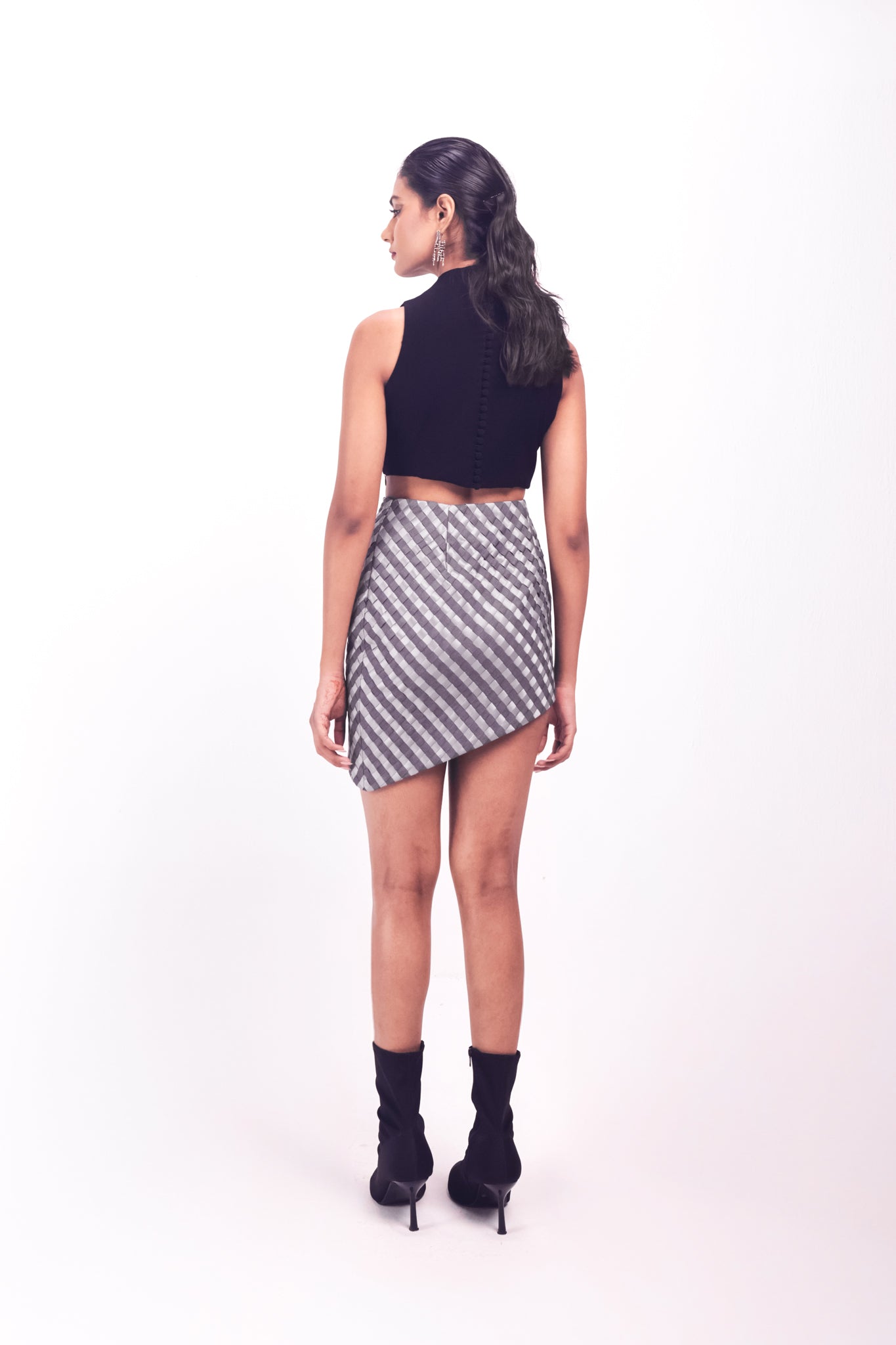 GRAPHITE CALM TOP