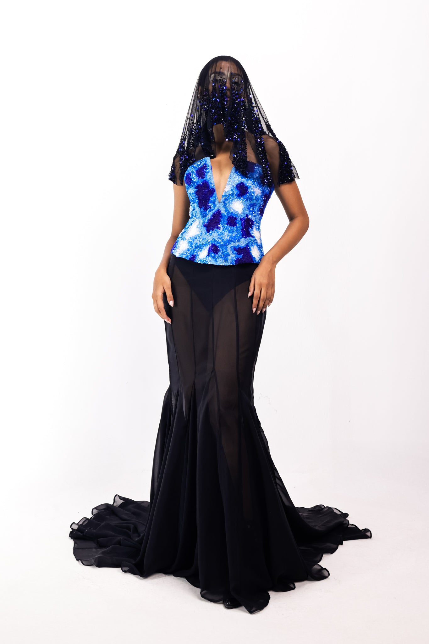 ROOTED CONSTELLATION VEIL