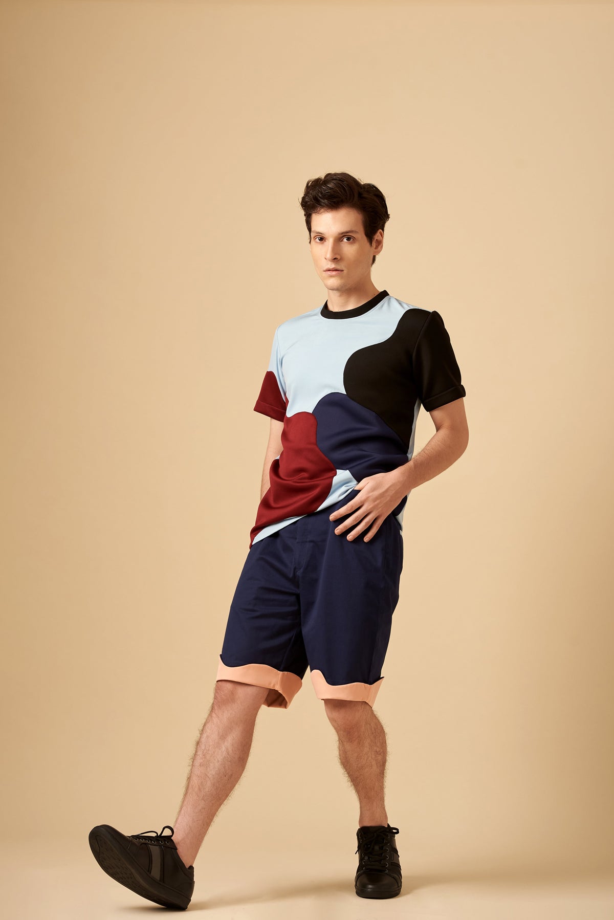 VARIEGATED COLOUR BLOCK PLAY
MENS T-SHIRT - siddhantagrawal