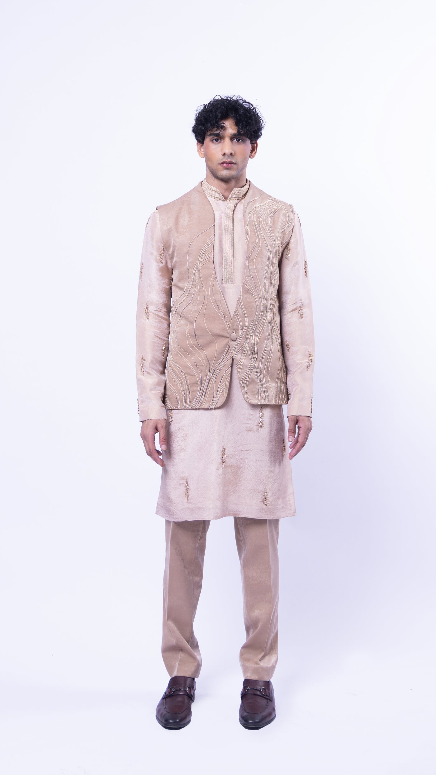 MISTBORNE ROOTED JACKET