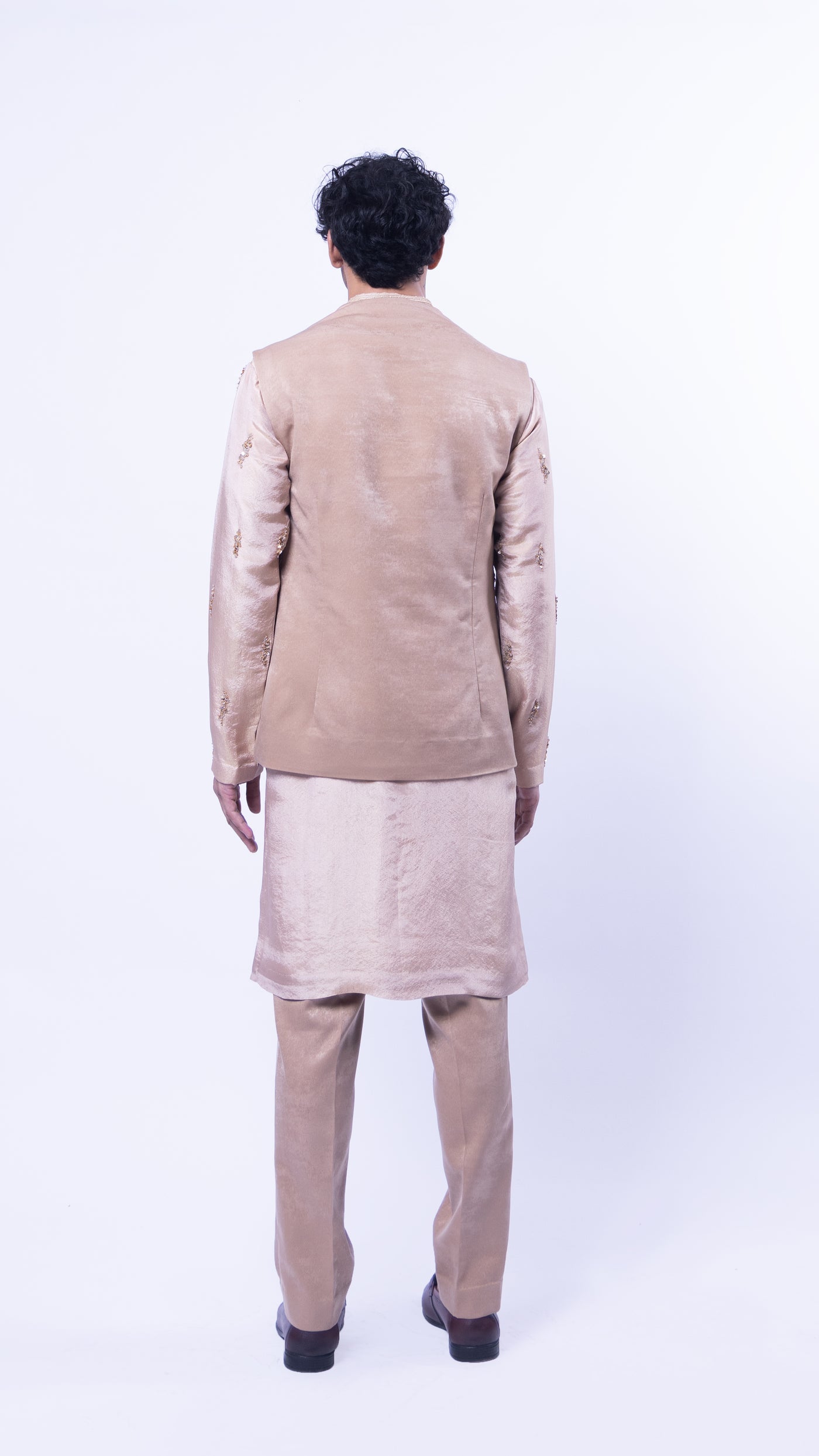MISTBORNE ROOTED JACKET