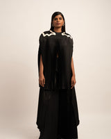 SWALLOWTAIL TOP
