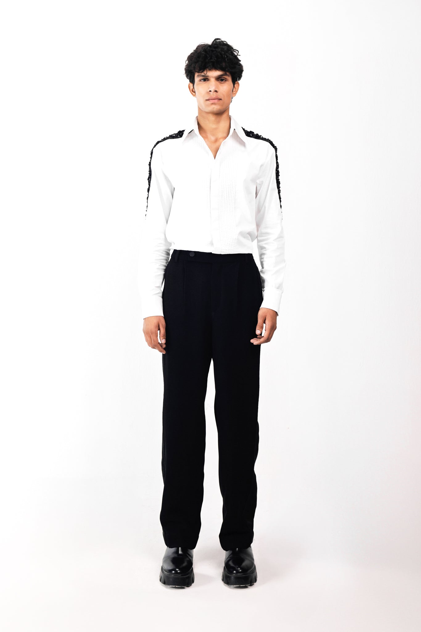 IVORY SHADOWED GLIMMER SHIRT