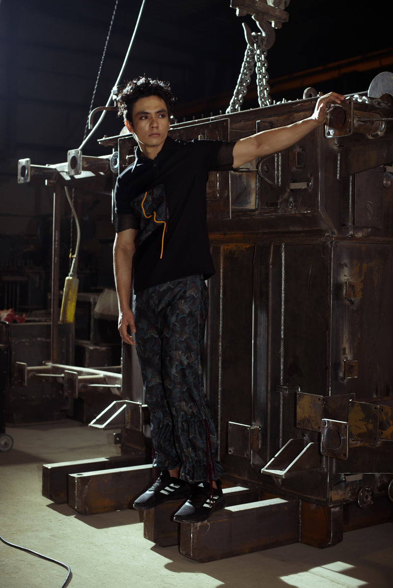 Agitation Print Cargo Trousers - siddhantagrawal