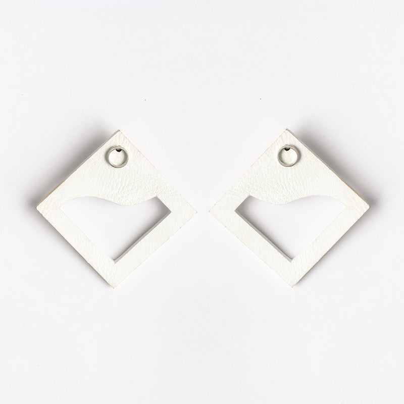 ENNUI WHITE EARRING SILVER LOOP - siddhantagrawal