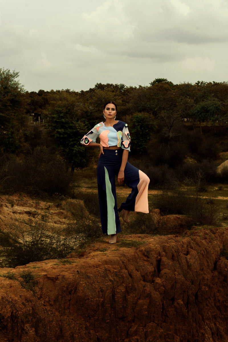 VARIEGATED COLOUR BLOCK TROUSER - siddhantagrawal