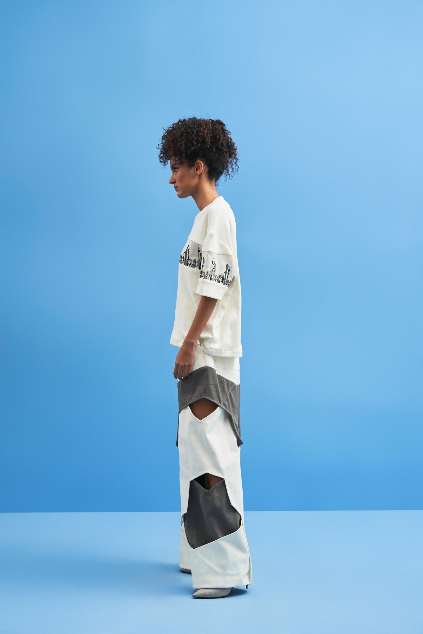 Off-White Coastline Embroidered T-Shirt - siddhantagrawal